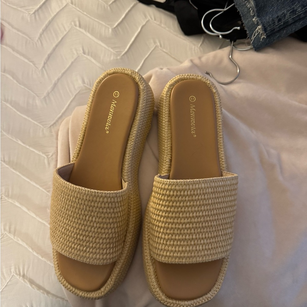 Beige Woven Slide Sandals NWOT